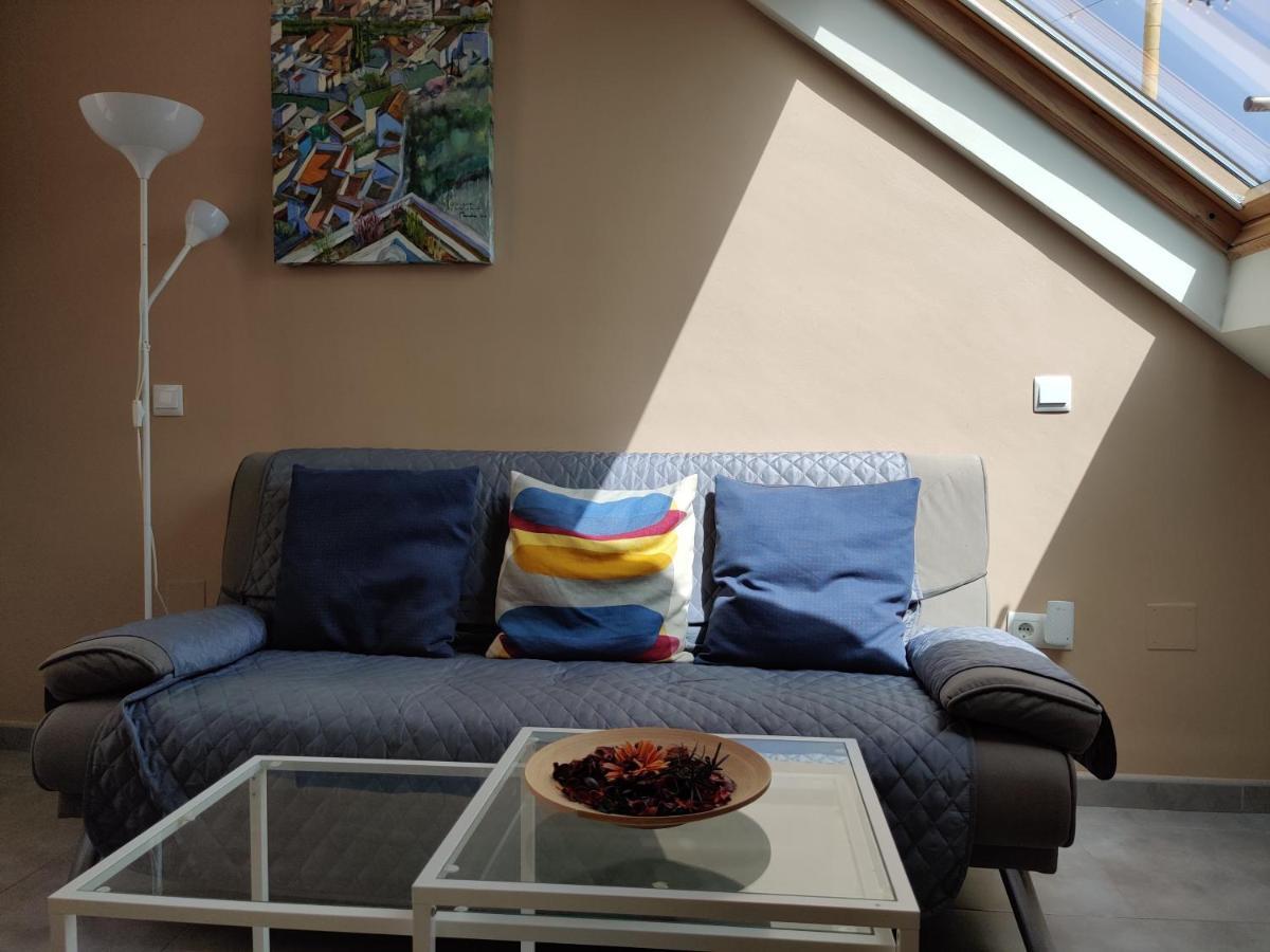Hin17 Estudio 3 Малага Экстерьер фото